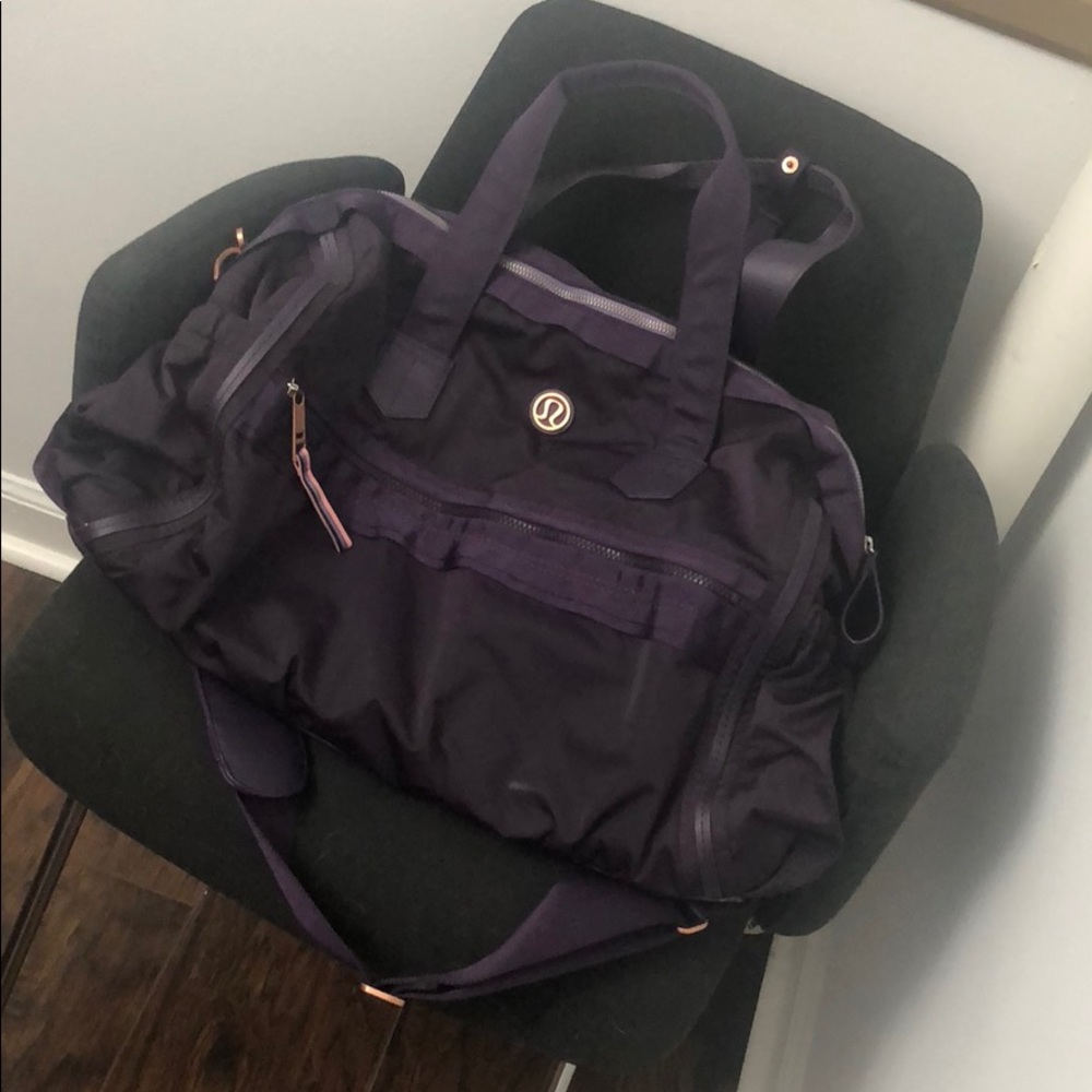 Lululemon All Day Duffle - Purple Rose Gold & pink